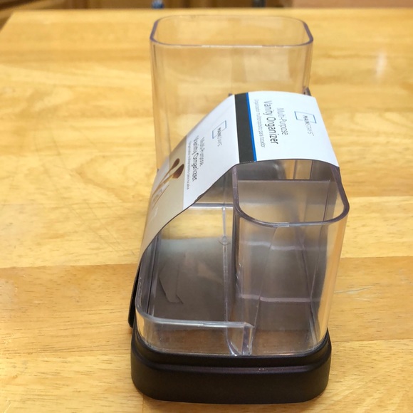 $20 Now For All 4 Organisers ~Make Up Not Included See Descriptions for Details - Picture 7 of 11